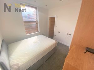 Photo 1- click for photo gallery